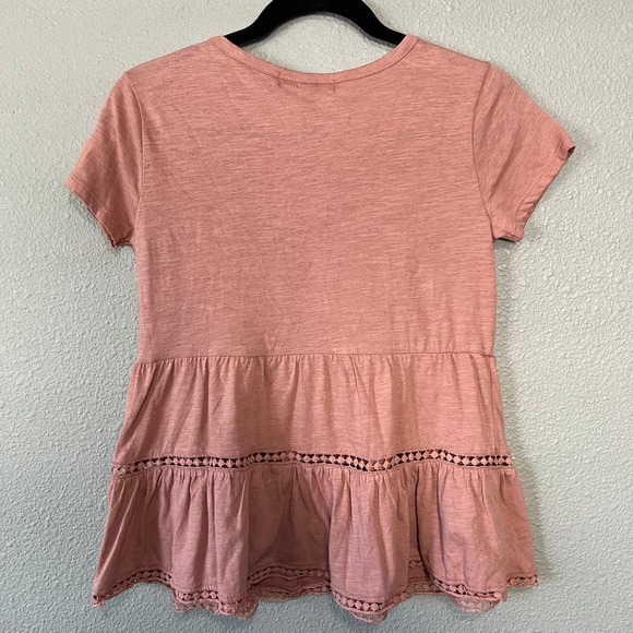 Peplum Crochet Insert Dusty Rose Short Sleeve Womens Small Blouse T-Shirt - Picture 5 of 5